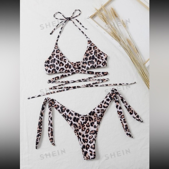 Cheetah Print Bikini - Picture 1 of 7